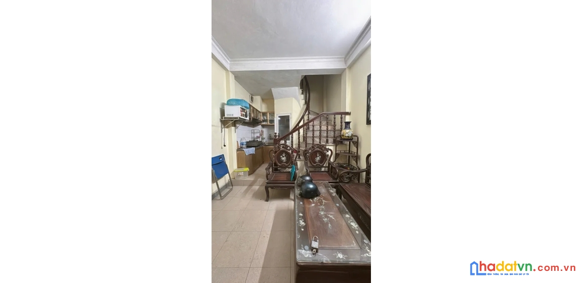 Bán nhà chợ khâm thiên. đống đa. dt 30m2. mt 3.1m. 5 tầng. giá 6,03 tỷ