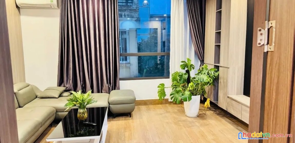 Bán nhà an dương vương. tây hồ. 6 tầng thang máy. ô tô. dt 63m2. mt 5m. giá 15.5 tỷ.