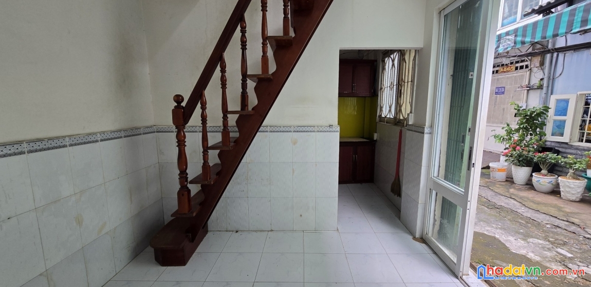 Nhà nhỏ 3 tầng hẻm to trần xuân soạn, quận 7, giá chỉ 2.5 tỷ