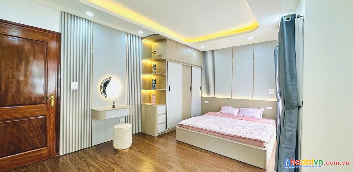 Bán gấp nhà nguyễn khánh toàn ngõ thông gần phố kinh doanh 60m² x 5 tầng 15 tỷ