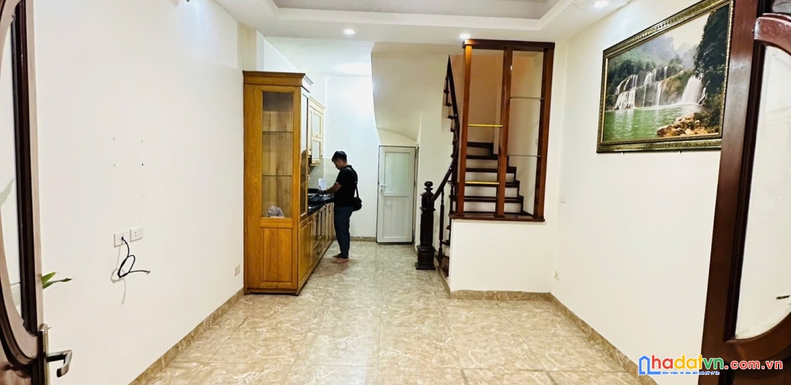 Nhà phân lô đường cầu giấy - nở hậu - ngõ thông - 32m2x5t - giá 7.9tỷ