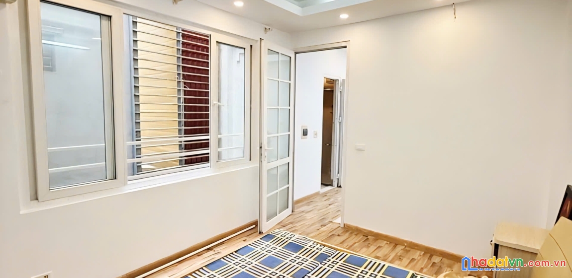 Hiếm nhà lô góc hoàng hoa thám gần phố 2 thoáng 52m² x 4 tầng hơn 11 tỷ