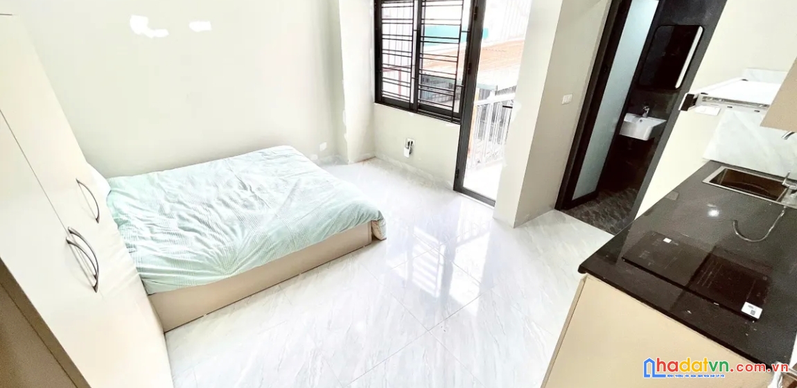 Bán nhà giải phóng. hoàng mai. 6 tầng thang máy. dt 78m2. mt 5m. giá 18,7 tỷ.