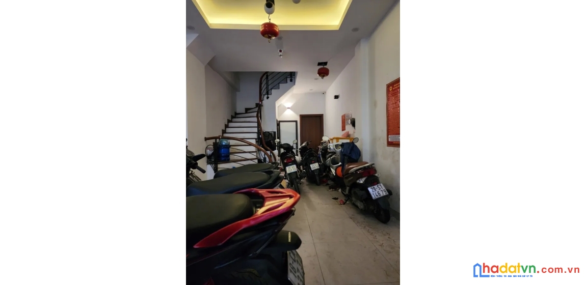 Bán nhà trường chinh. thanh xuân. dt 39m2. mt 3,5m. 5 tầng. giá 11,4 tỷ.