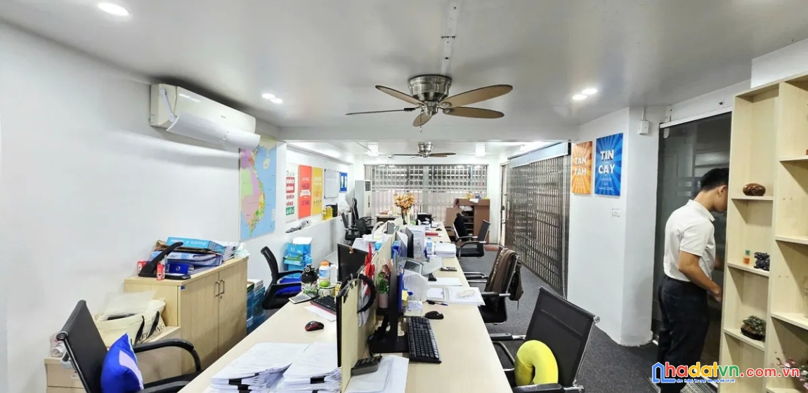Bán nhà huy du. nam từ liêm. lô góc. ô tô. dt 131m2. mt 14m. 4 tầng. giá 48,2 tỷ