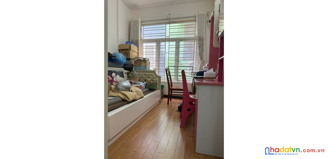 Bán nhà trần cung. cầu giấy. dt 40m2. mt 3,3m. 4 tầng. giá 8,46 tỷ