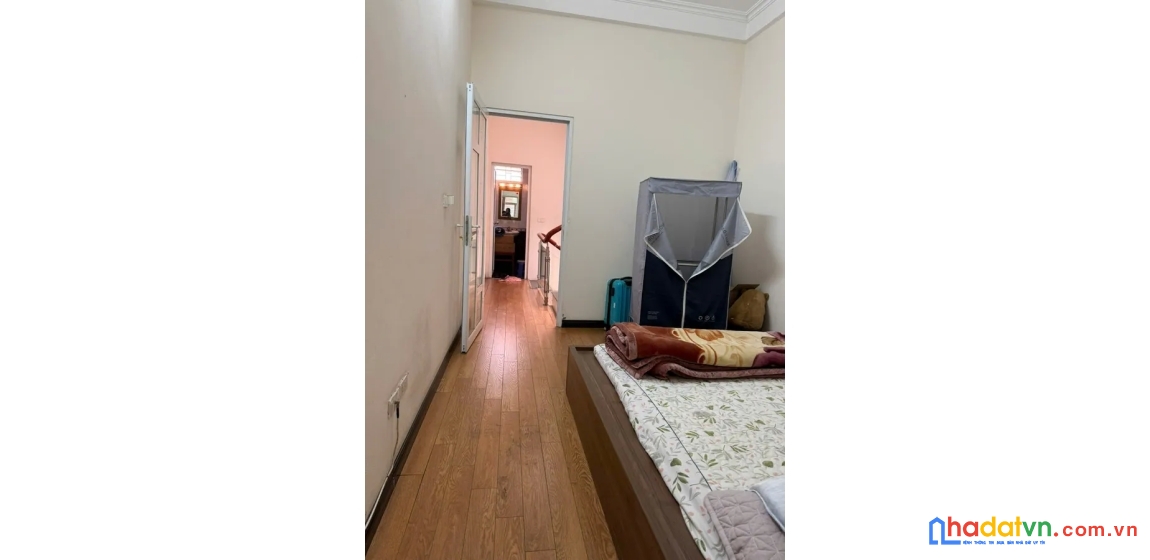 Bán nhà trần cung. cầu giấy. dt 40m2. mt 3,3m. 4 tầng. giá 8,46 tỷ