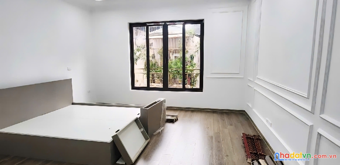 Bán nhà cầu giấy trung tâm quận, 30m² x 5 tầng, hơn 7 tỷ – gần nguyễn khang, quan hoa