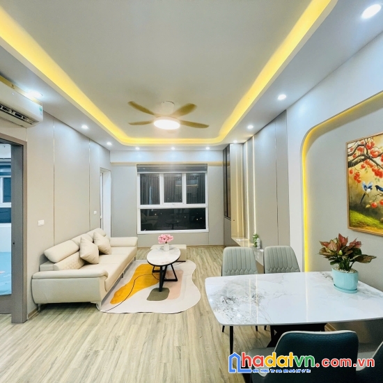 Cần bán căn hộ full đồ mới 100%, ban công đông nam, view hồ, chung cư thanh hà