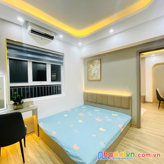 Cần bán căn hộ full đồ mới 100%, ban công đông nam, view hồ, chung cư thanh hà