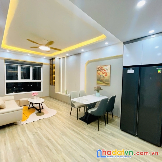 Cần bán căn hộ full đồ mới 100%, ban công đông nam, view hồ, chung cư thanh hà