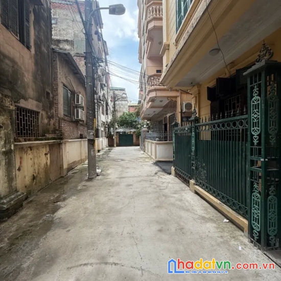 Bán nhà lương thế vinh. thanh xuân. lô góc. ô tô. dt 80m2. mt 10m. 6 tầng. giá 22.9 tỷ.