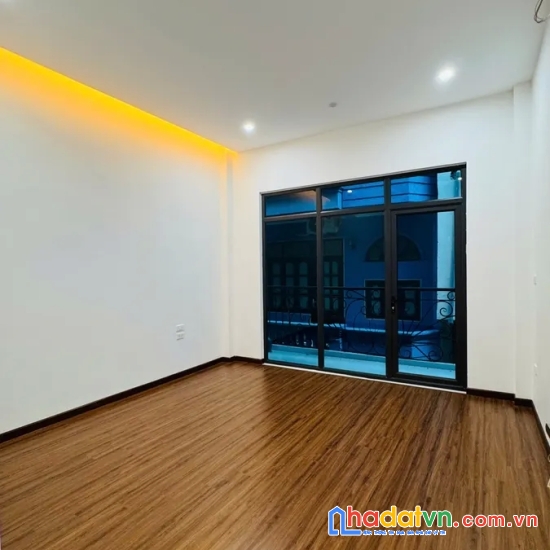 Bán nhà hoàng văn thái. thanh xuân. ô tô. dt 50m2. mt 4,2m. 5 tầng. giá 17,4 tỷ