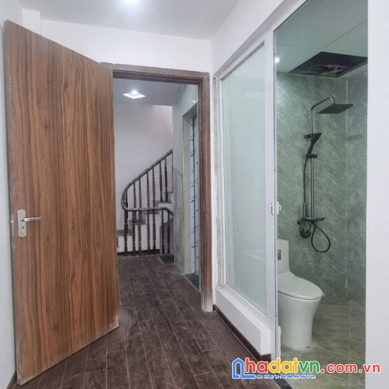 Bán nhà ngõ chùa xa la, siêu phẩm ô tô vào nhà, gần hồ, thang máy, chỉ 7.4 tỷ!