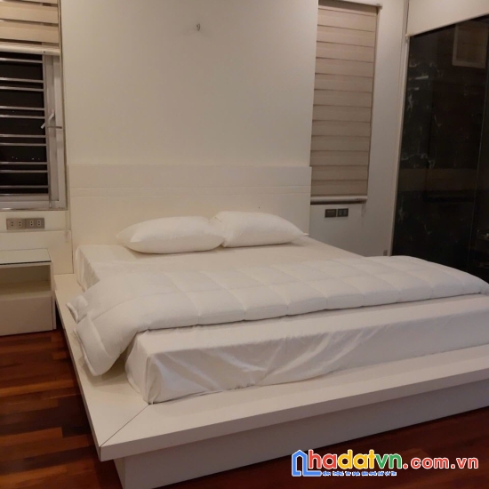 Bán nhà mặt phố đại cồ việt, hai bà trưng 62m,