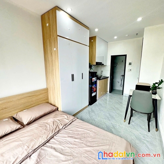 Bán nhà hoàng mai - đền lừ 73m, 7 tầng. giá: 18.4 tỷ. lh: 0937158386