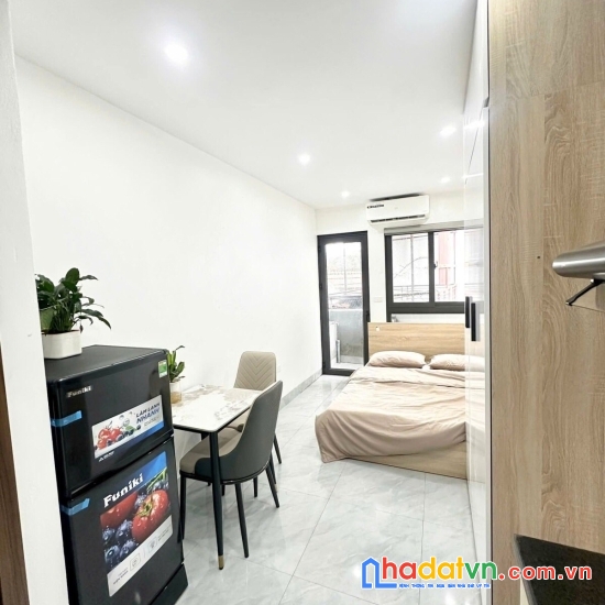 Bán nhà hoàng mai - đền lừ 73m, 7 tầng. giá: 18.4 tỷ. lh: 0937158386