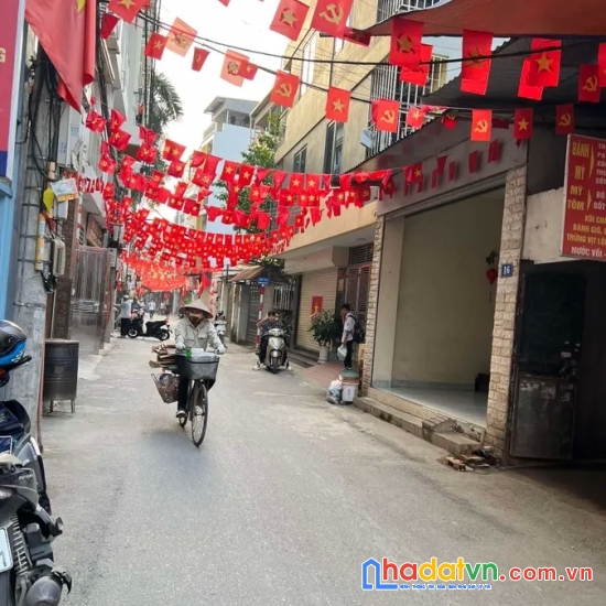 Bán nhà phú diễn. bắc từ liêm. ô tô. dt 42m2. mt 3,6m. 4 tầng. giá 12,8 tỷ.