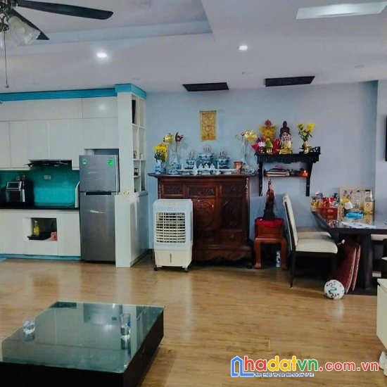 Chính chủ cần bán căn góc 76m2, full đồ, chung cư thanh hà