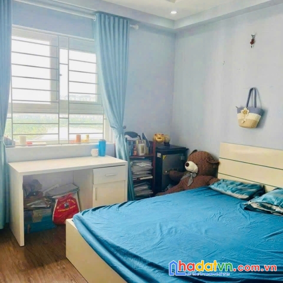 Chính chủ cần bán căn góc 76m2, full đồ, chung cư thanh hà