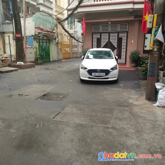 Bán nhà nguyễn trãi. thanh xuân. 7 tầng thang máy. ô tô. dt 63m2. mt 3,7m. giá 20,4 tỷ.