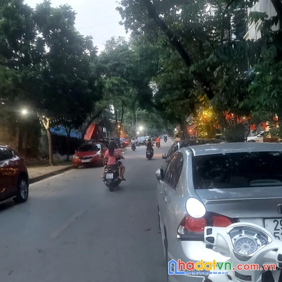 Bán nhà kđt đại kim. hoàng mai. ô tô. vỉa hè. dt 51m2. mt 4m. 5 tầng. giá 22,9 tỷ.