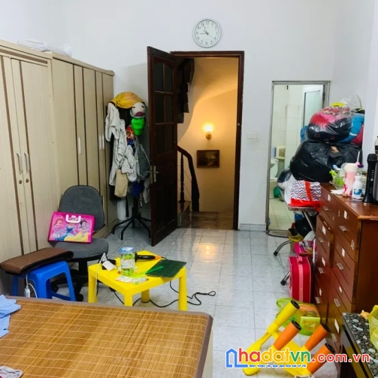 Bán nhà khâm thiên. đống đa. dt 35m2. mt 4m. 4 tầng. giá 7,65 tỷ.