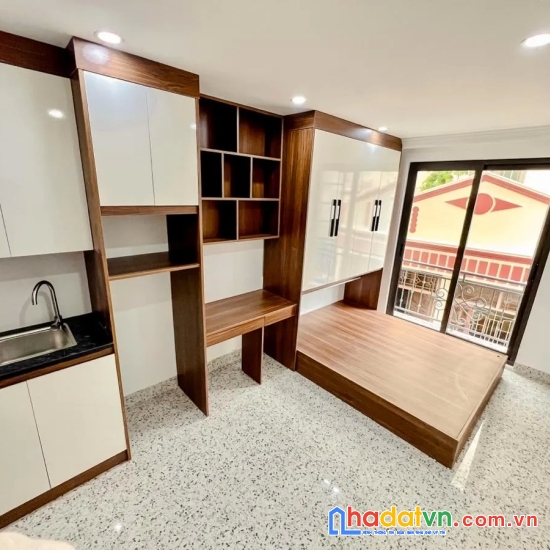 Bán nhà giáp bát. hoàng mai. 7 tầng thang máy. dt 97m2. mt 5,6m. giá 22,8 tỷ.