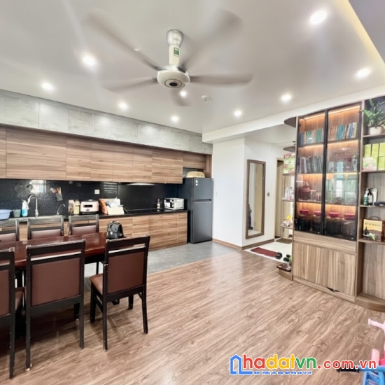 Bán căn góc 3 ngủ full đồ – chung cư thanh hà