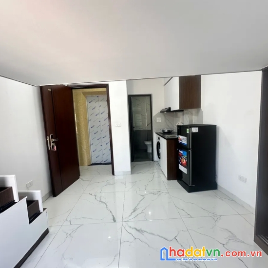 Bán nhà chợ khâm thiên. đống đa. 8 tầng thang máy. dt 55m2. mt 7.4m. giá 12.9 tỷ