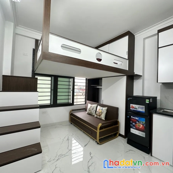 Bán nhà chợ khâm thiên. đống đa. 8 tầng thang máy. dt 55m2. mt 7.4m. giá 12.9 tỷ