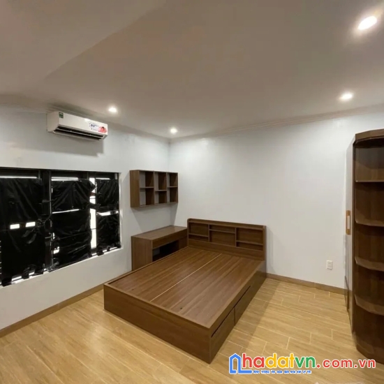 Bán nhà thịnh liệt. hoàng mai. 4 tầng thang máy. ô tô. vỉa hè. dt 72m2. mt 5m. giá 15.8 tỷ