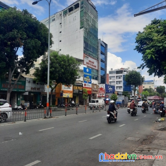 Hẻm xe hơi, 15m ra mặt tiền cao thắng, trung tâm q10, ngay chung cư hà đô - dtcn 48m2 - 7.x tỷ