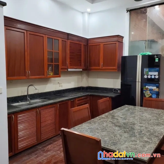 Bán nhà đặng tiến đông. đống đa. ô tô. dt 64m2. mt 3.9m. 5 tầng. giá 19.1 tỷ.