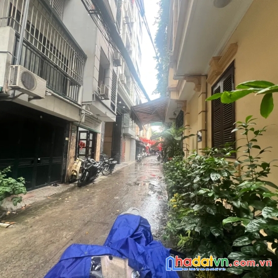 Bán nhà đặng tiến đông. đống đa. ô tô. dt 64m2. mt 3.9m. 5 tầng. giá 19.1 tỷ.