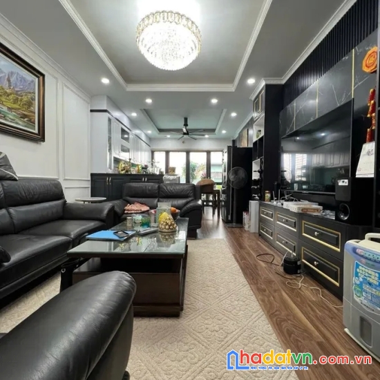 Bán nhà tân mai. hoàng mai. 6 tầng thang máy. ô tô. dt 76m2. mt 4m. giá 24.4 tỷ.
