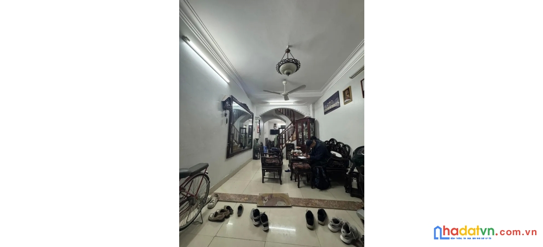 Bán nhà lê thanh nghị. hai bà trưng. lô góc. dt 43m2. mt 3.3m. 4 tầng. giá 13.1 tỷ