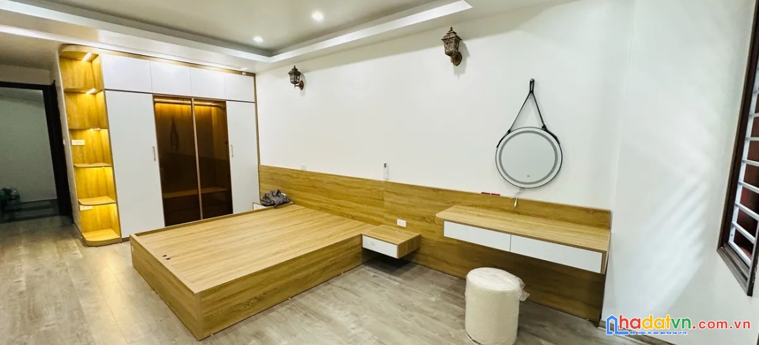 Bán nhà thịnh liệt. hoàng mai. ô tô. dt 39m2. mt 3.6m. 5 tầng. giá 12.7 tỷ.