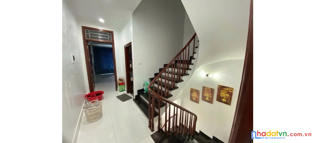 Bán nhà thịnh liệt. hoàng mai. ô tô. dt 50m2. mt 4m. 5 tầng. giá 12.5 tỷ.