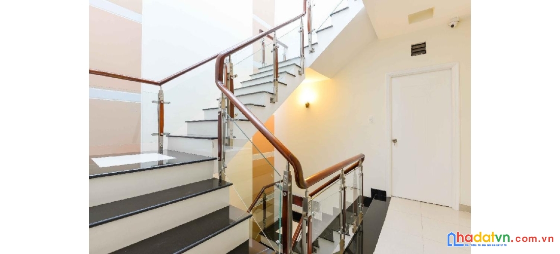 Bán nhà 5 tầng, ni sư huỳnh liên, 75m2, 4x18, đẹp lung linh, 10.x tỷ tl