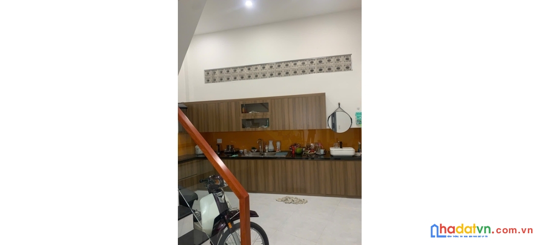 Cmt8 - 92m2 (4.5x17.5) nở hậu 6m - 4 tầng btct - 7pn đang có dòng tiền - 8.9 tỷ