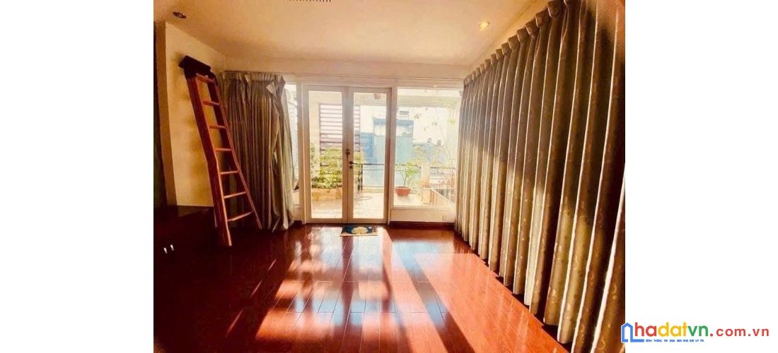 Bán nhà hồng lạc, 80m2, 5x15, 4 tầng, hẻm nhựa, vuông a4