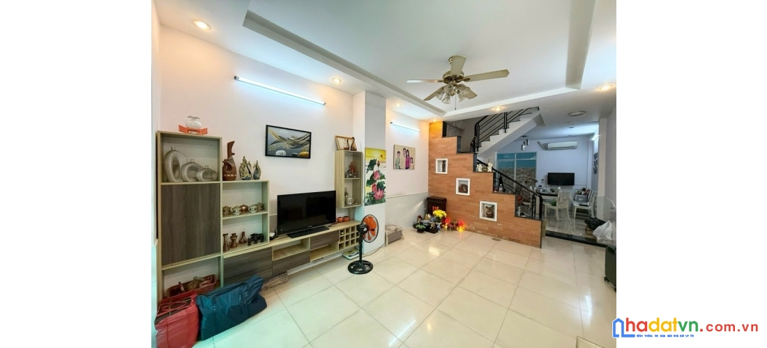 Bán nhà phạm phú thứ, 73m2, 4.2x17, 3 tầng, hẻm 4m, 5pn, chào 9 tỷ tl 0906993584