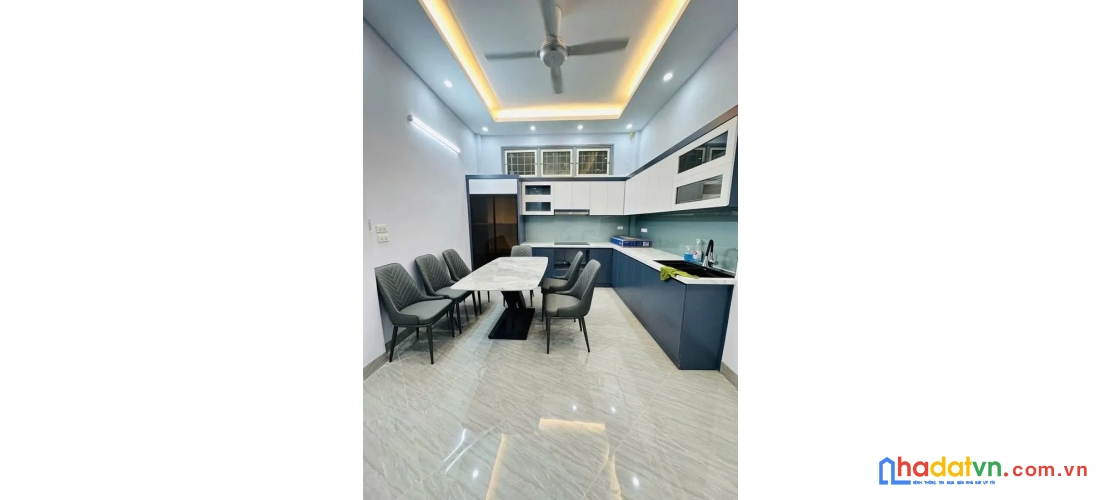 Bán nhà kim đồng. hoàng mai. 5 tầng thang máy. ô tô. dt 50m2. mt 3.7m. giá 16.9 tỷ.