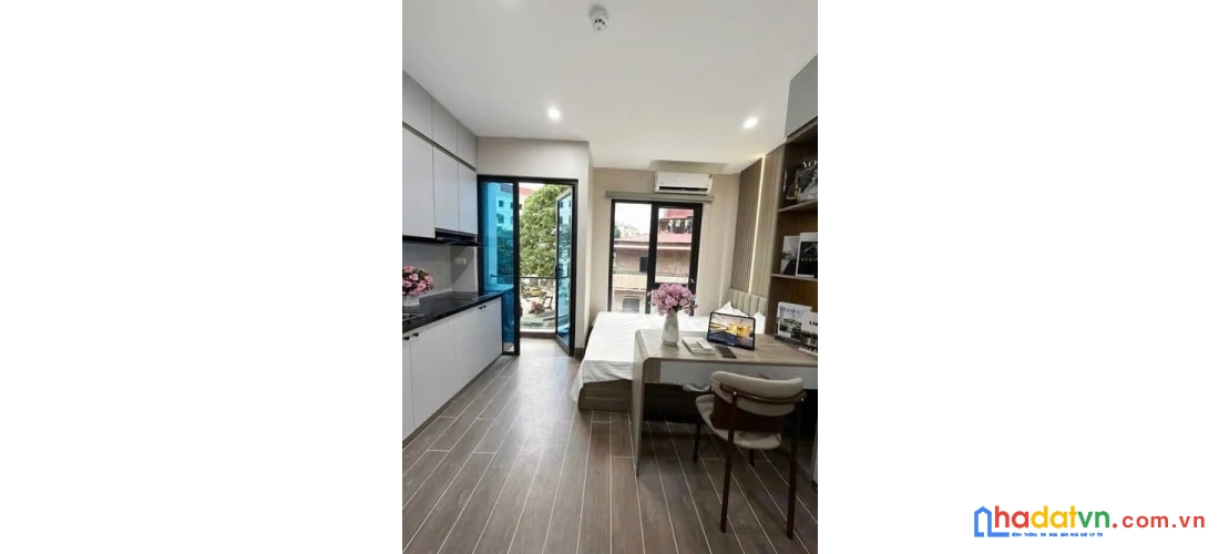 Bán nhà thái hà. đống đa. 7 tầng thang máy. dt 49m2. mt 3.1m. giá 16.9 tỷ