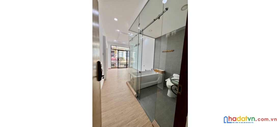 Hẻm xe hơi trung tâm quận 3 - 35m2 - 5 tầng btct có thang máy 500kg - 8.x tỷ