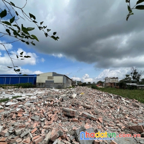 Đất hẻm xe tải quốc lộ 27 liên hiệp đức trọng ngay gần trung tâm, sân bay...