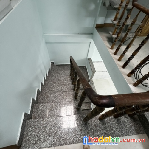 Hẻm xe hơi thông - 58.9m2 (4x14) - khu dân trí cao, an ninh yên tĩnh - 9.x tỷ