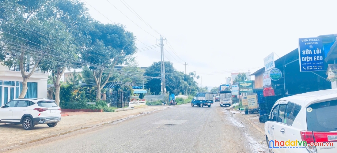 Đất víp mặt tiền trần bình trọng, trung tâm đức trọng, lâm đồng