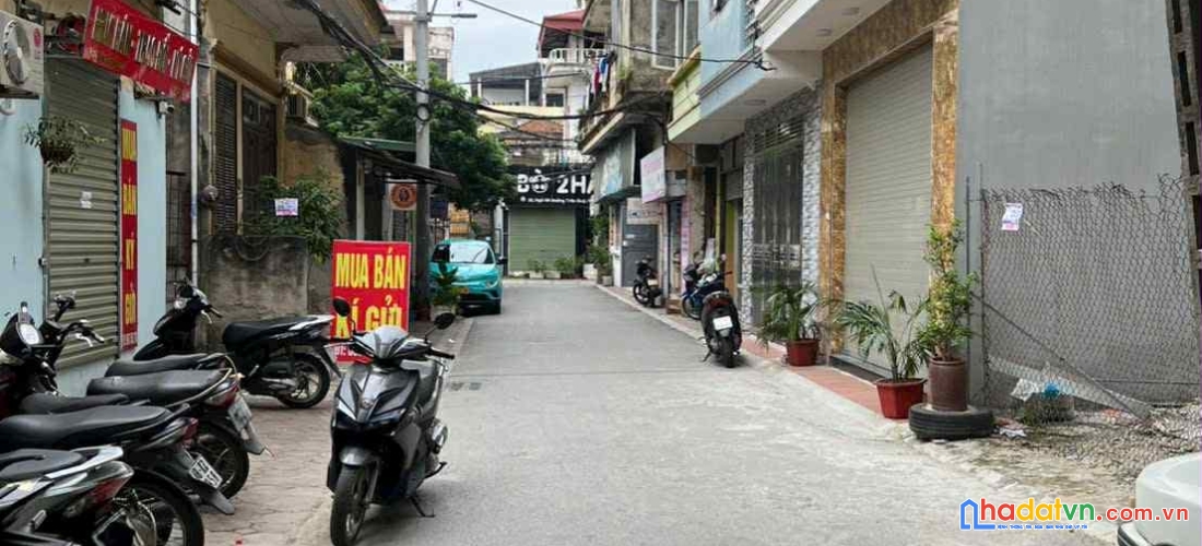 Bán đất phố thành trung,trâu quỳ,gia lâm, đường nhựa oto, 55m2,vuông 1 nhà ra phố